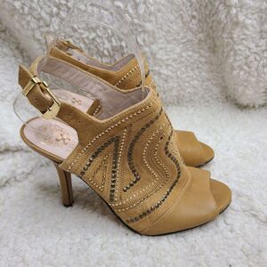 Vince Camuto Yolana Studded‎ Peep Toe Heels Size 6.5